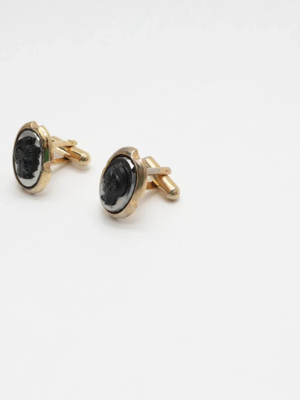 Vintage Gold Tone CUFFLINKS Black Cameo